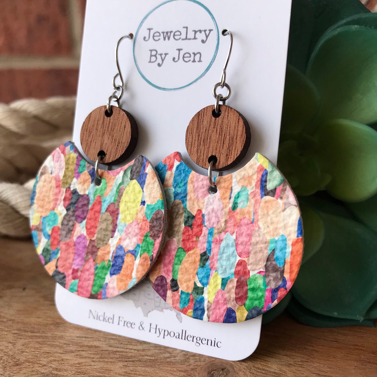 Confetti Splash w/Wood “Luna”