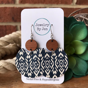 Navy Shibori Bohemian w/Wood “Luna”