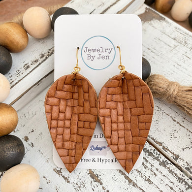 Large Pinched: Cognac Weaved
